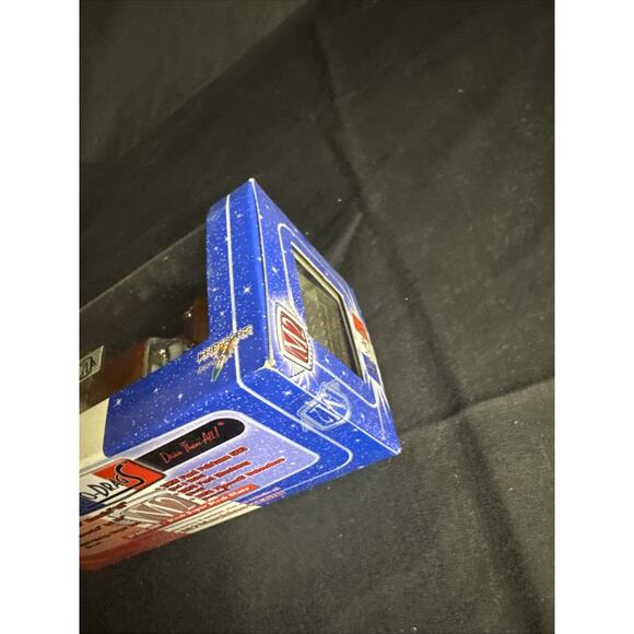 M2 MACHINES AUTO-DRAGS 1957 CHEVROLET BEL AIR 09-08 - Picture 4 of 4